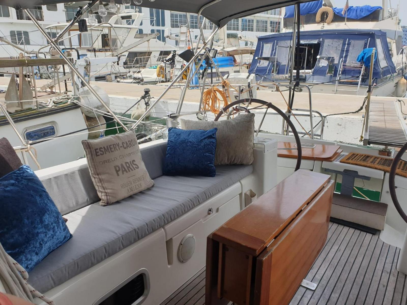 Luxury Yacht Stay "White Dove" Sleeps 6 Gibraltar Exteriör bild